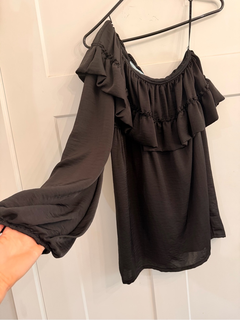 Judith March Black One-Shoulder Ruffle Dress, SO Cute! Very good quality
